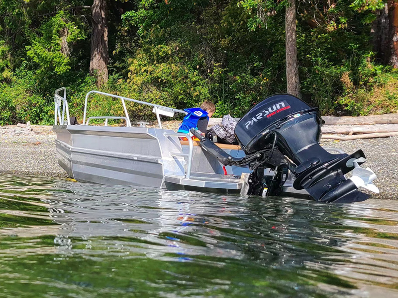 У меня алюминиевая лодка с подвесным мотором Parsun EFI F60HP.